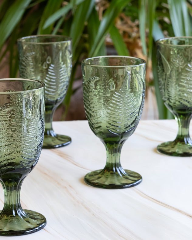 Green Leaf Wine Goblet