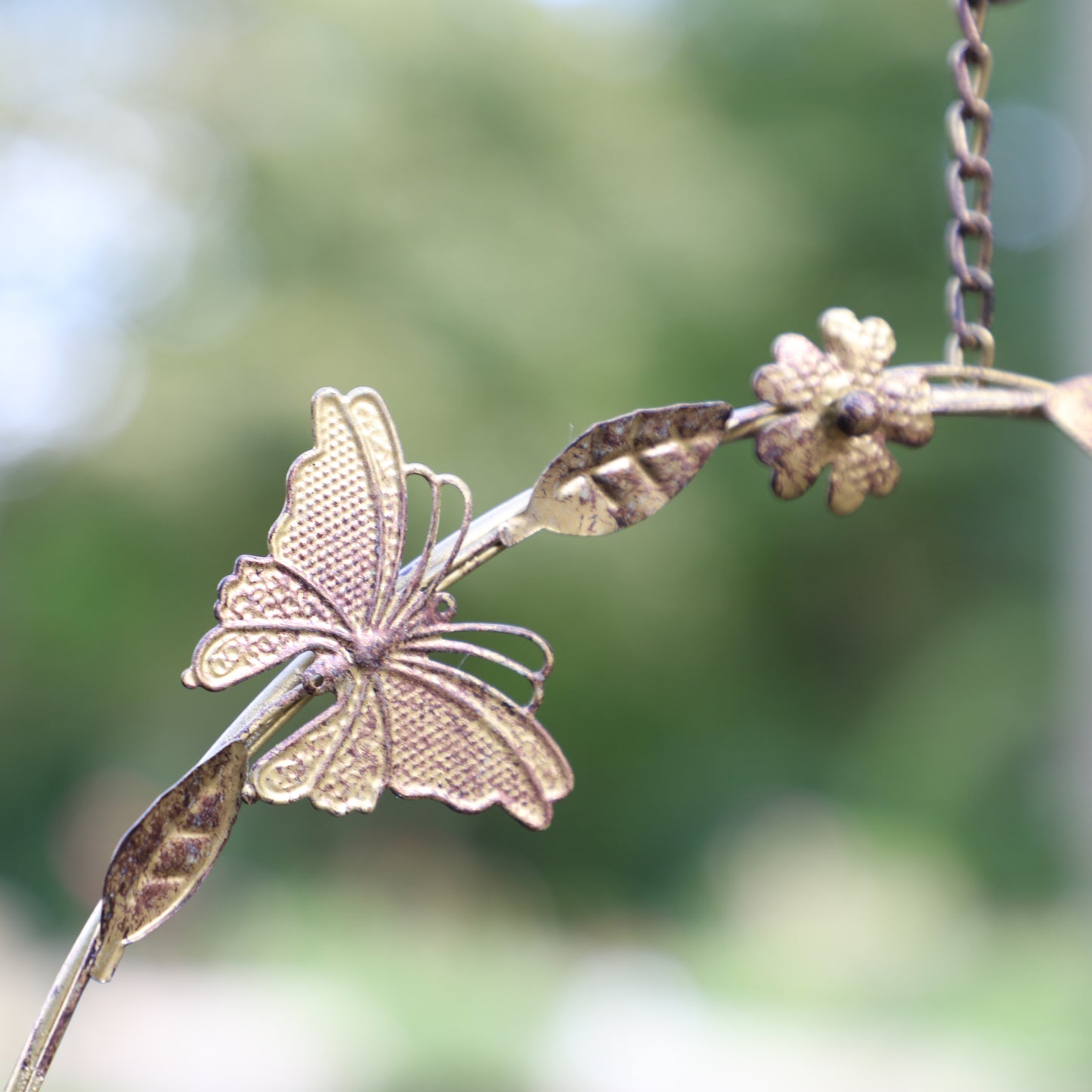 Round Hanging Butterfly Bird Feeder