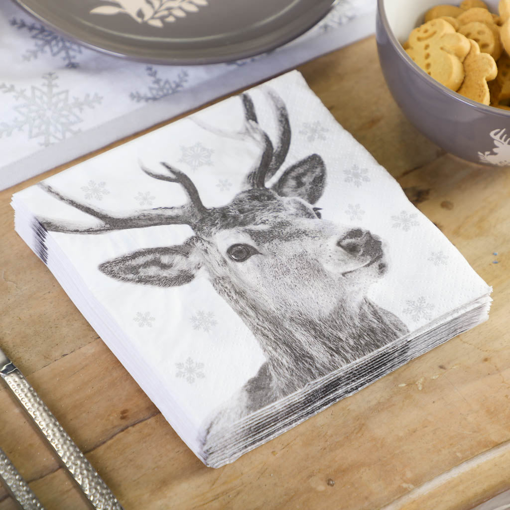 Set of 20 Stag Head Napkins