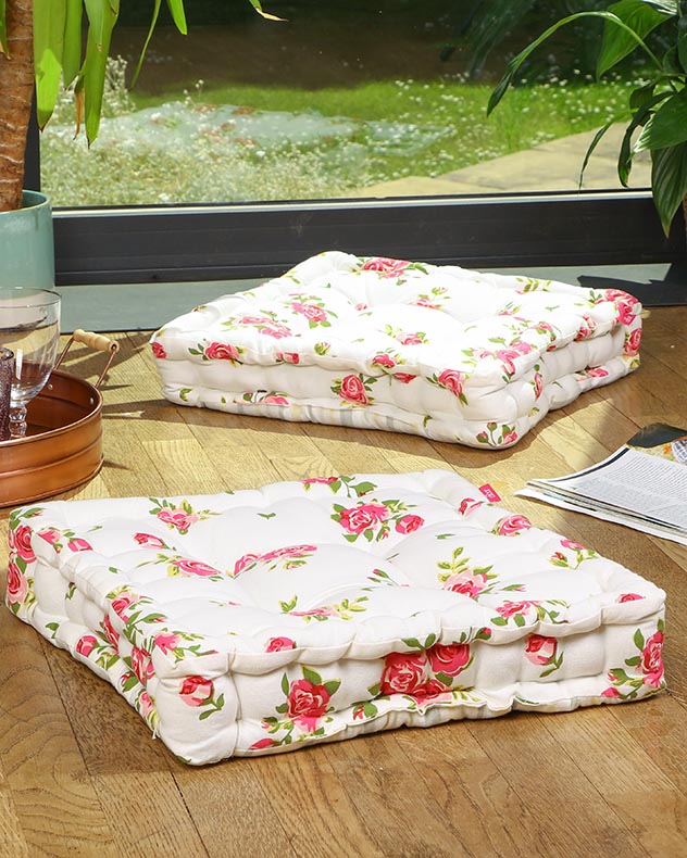 Set of 2 Helmsley Blush Country Cushions