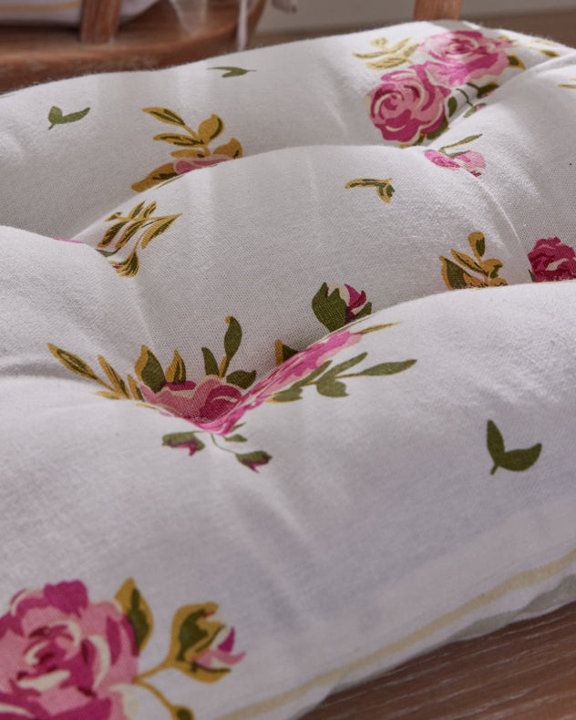 Set of 4 Tie-On Seat Pads with Helmsley Blush Pink Floral Print
