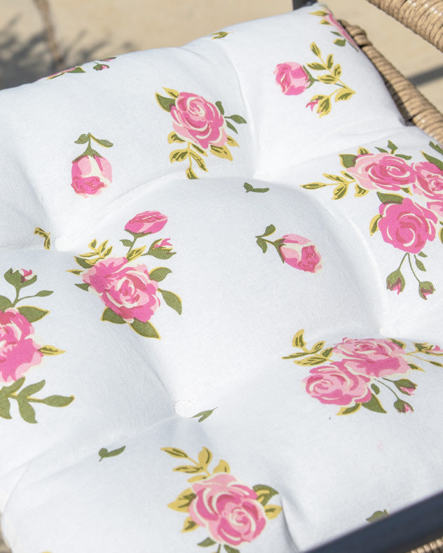 Set of 4 Tie-On Seat Pads with Helmsley Blush Pink Floral Print