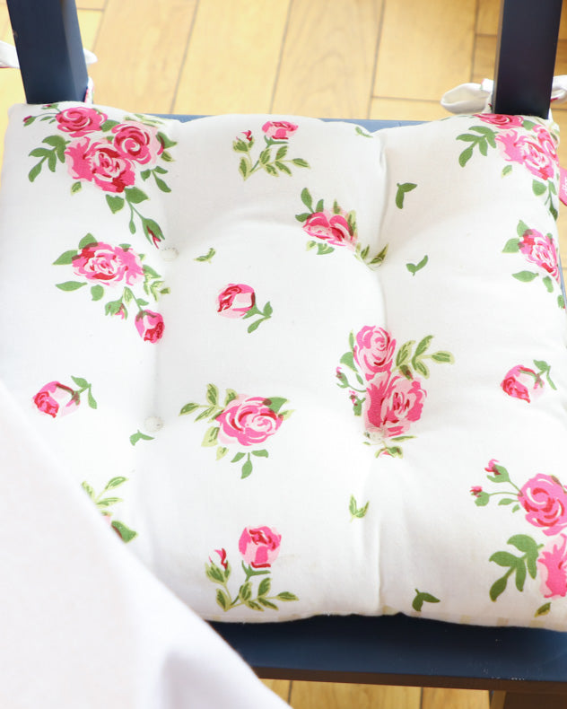 Set of 2 Helmsley Blush Vintage Floral Seat Pads
