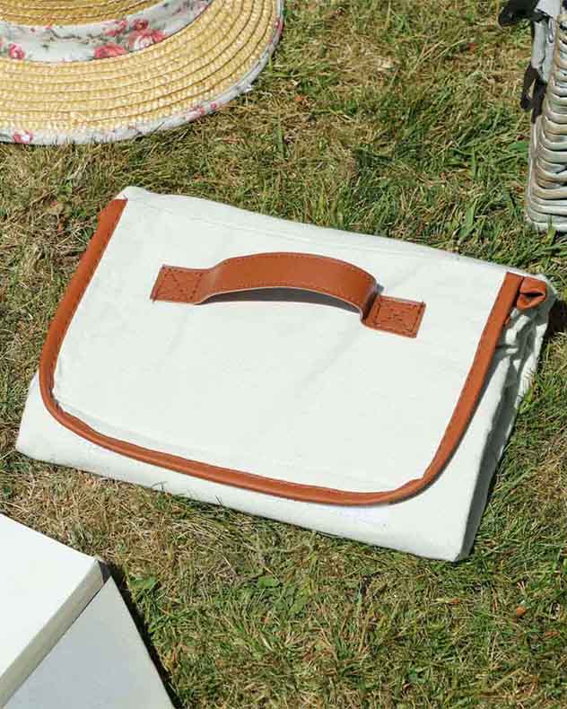 picnic blanket