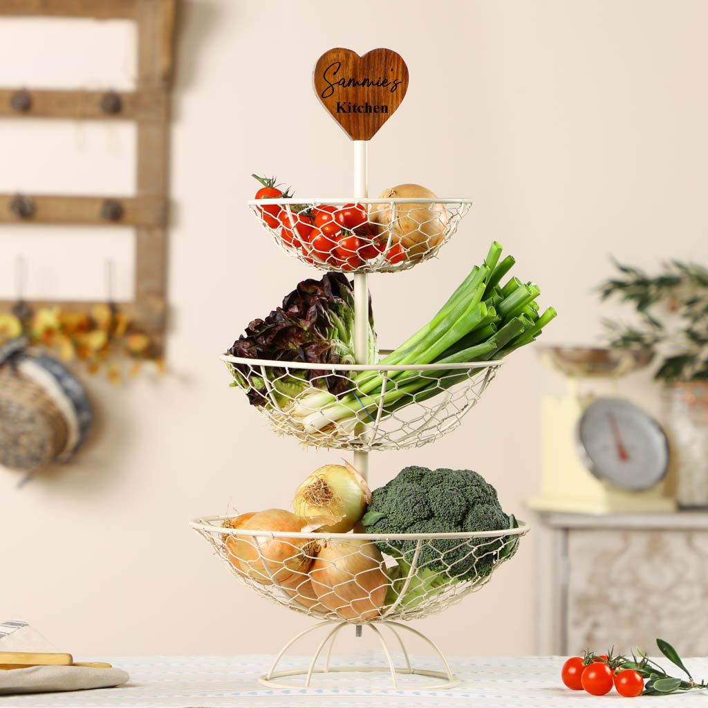 Country Cream Vegetable Rack with Wooden Heart Handle