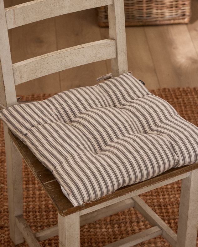 Set of 2 Grey Stripe Seat Pads with Ties