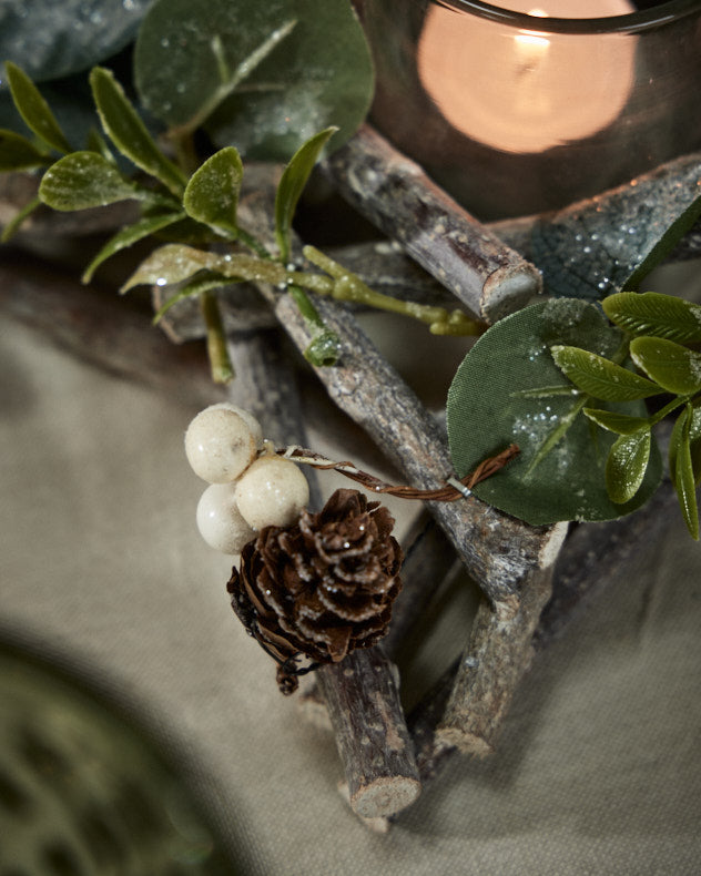 Nature Trail Star Christmas Candle Holder