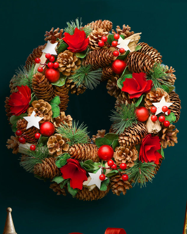 pinecone wreath