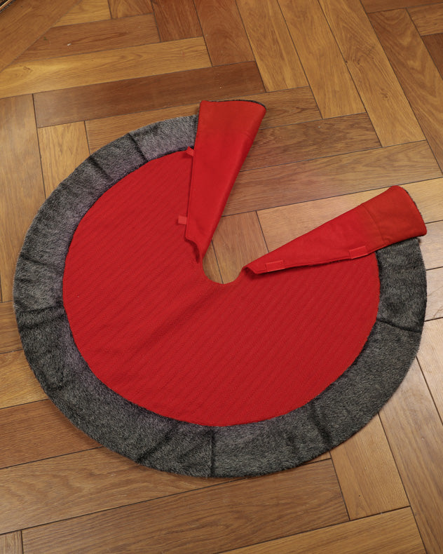 Red Nordic Christmas Tree Skirt