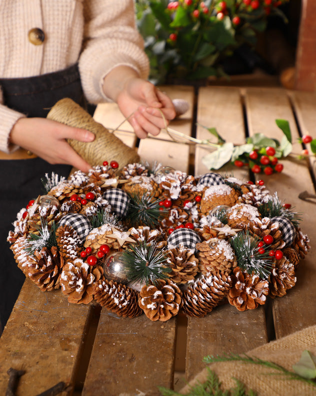 Gingham Glory Wreath 38cm