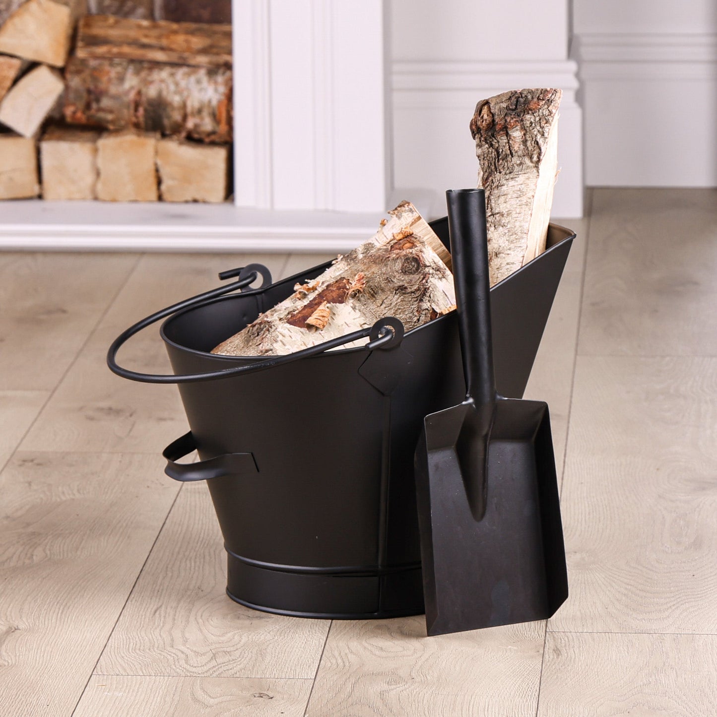 Dickens Coal Bucket with Shovel