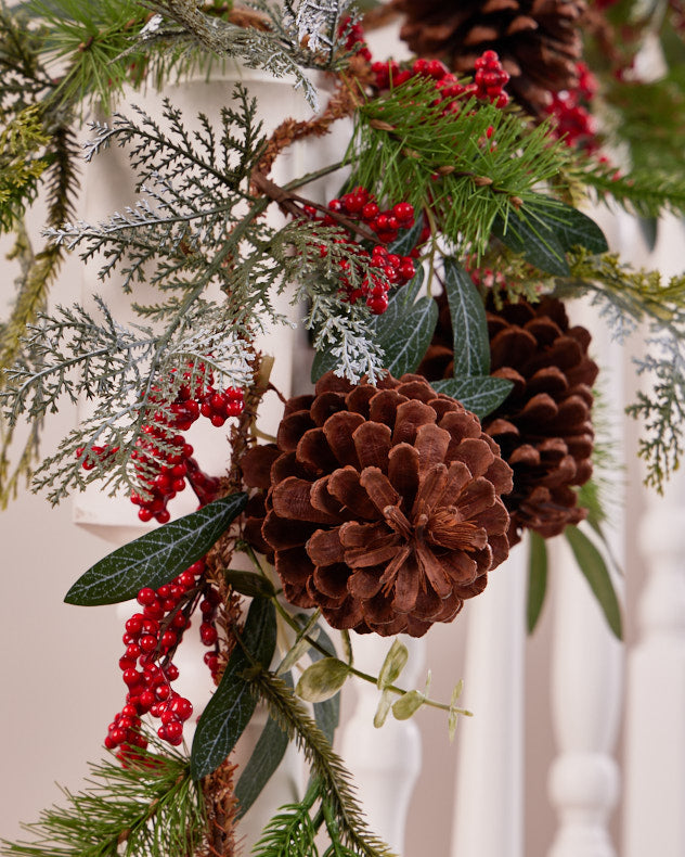 Redcurrent Pine Garland 180cm