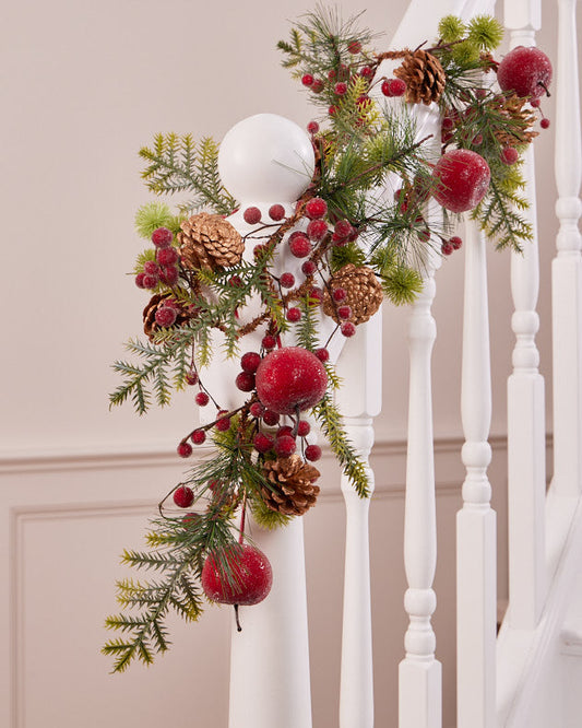 Canterbury Apple Garland 180cm