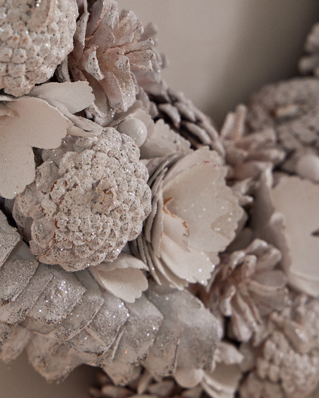 Dreaming of A White Christmas Wreath 50cm