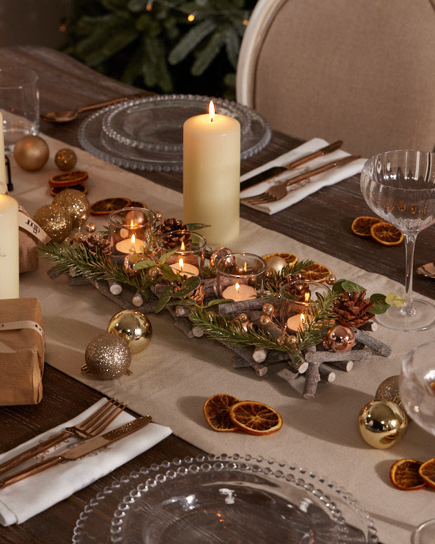 christmas candle centrepiece