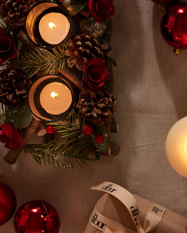 christmas candle centrepiece