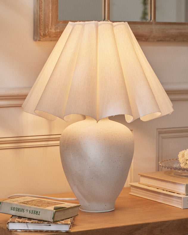 Blanche Ceramic Table Lamp