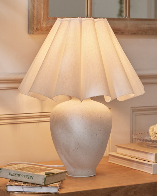 Blanche Ceramic Table Lamp