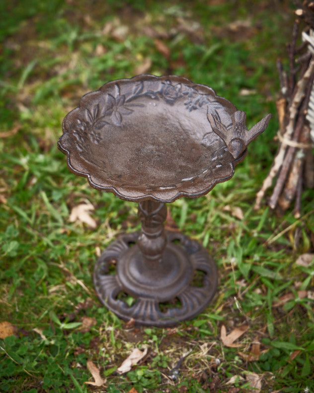 Vintage Style Standing Bird Dish