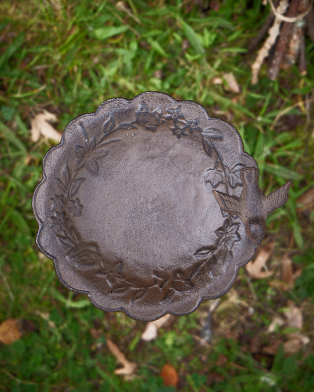 Vintage Style Standing Bird Dish