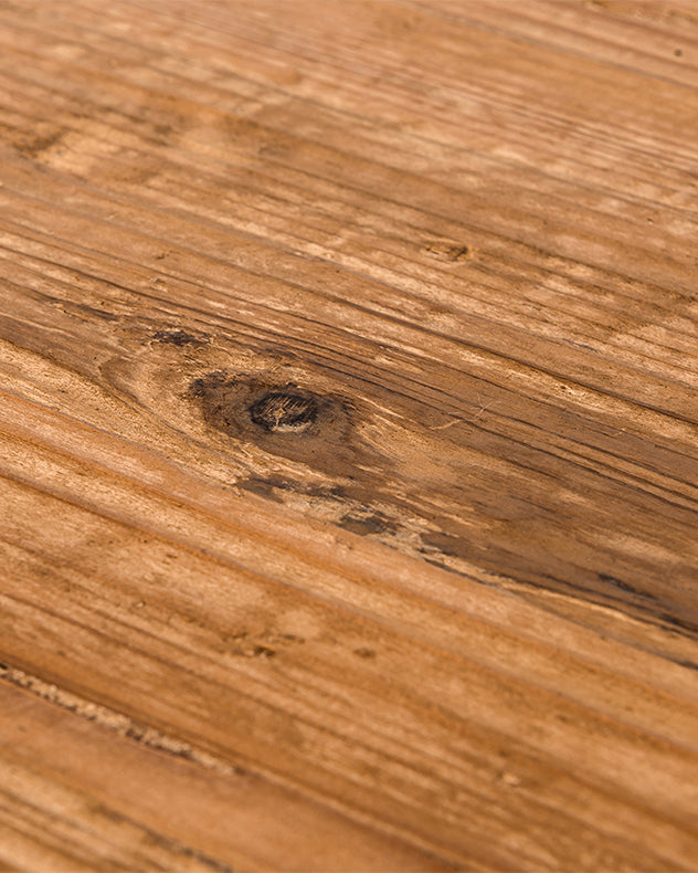 Manhattan Round Reclaimed Pine Dining Table
