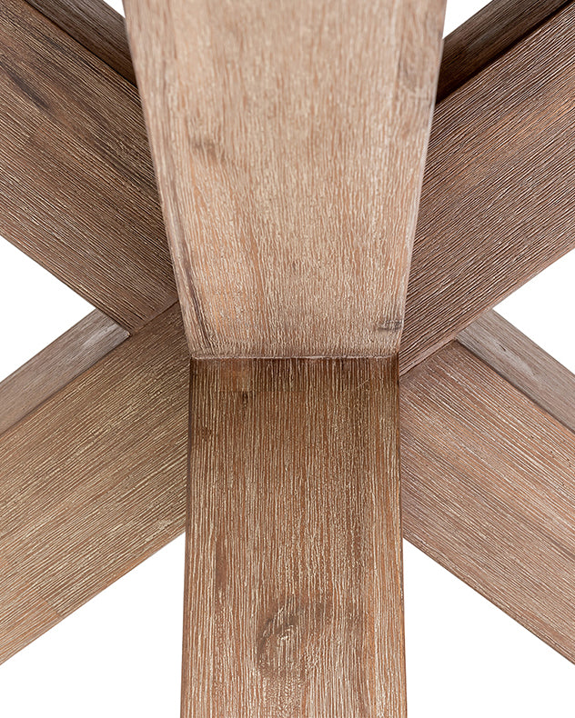 round dining room tables