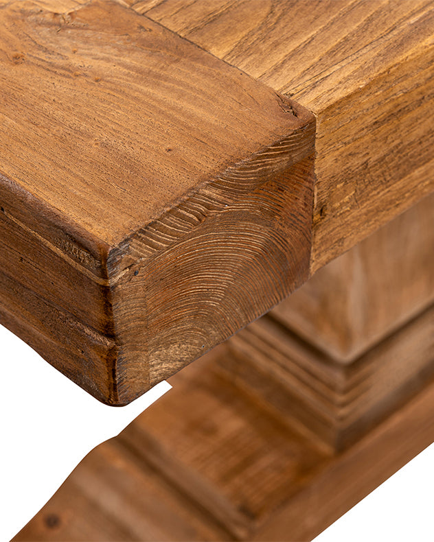reclaimed wood dining room table