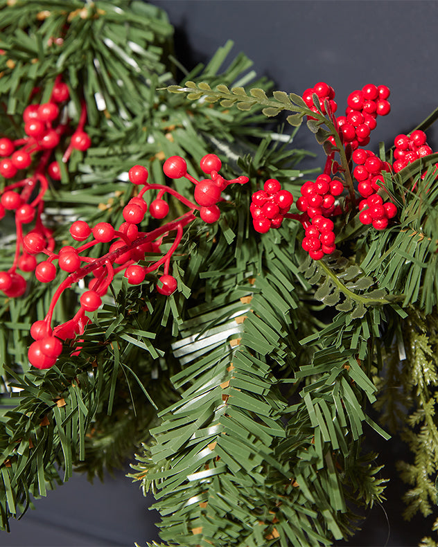 Winter Berry Meadow Wreath 60cm