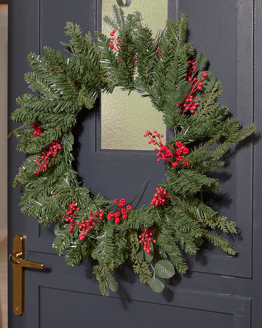 Winter Berry Meadow Wreath 60cm