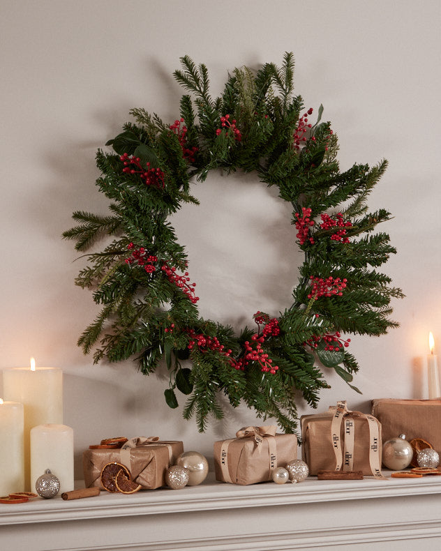 Winter Berry Meadow Wreath 60cm