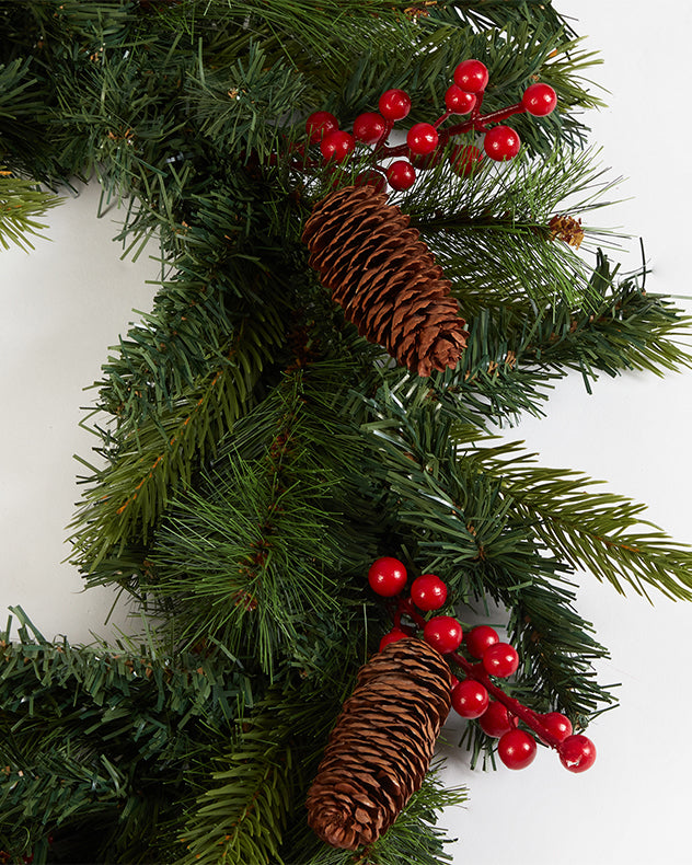 St. Nicholas Berry and Pinecone Garland 240cm