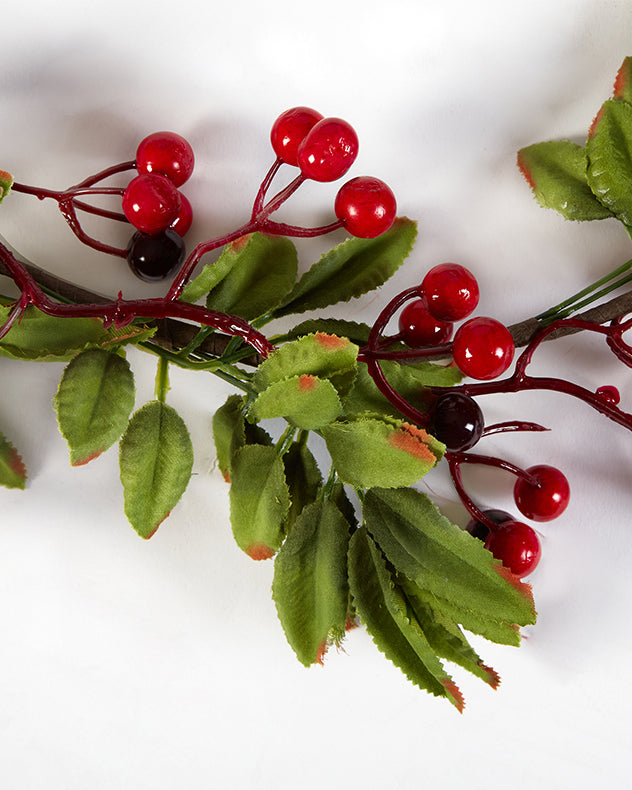 Hawthorn Berry Garland 183cm