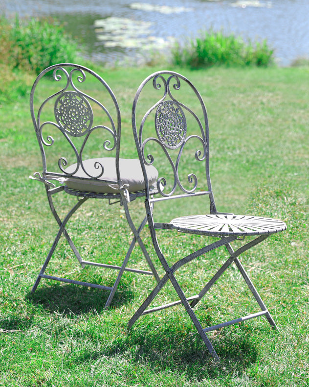 Vintage Grey Iron 3 Piece Bistro Set