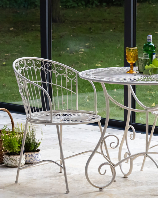 Cream Heart Scrolled 2 Seater Outdoor Dining Set