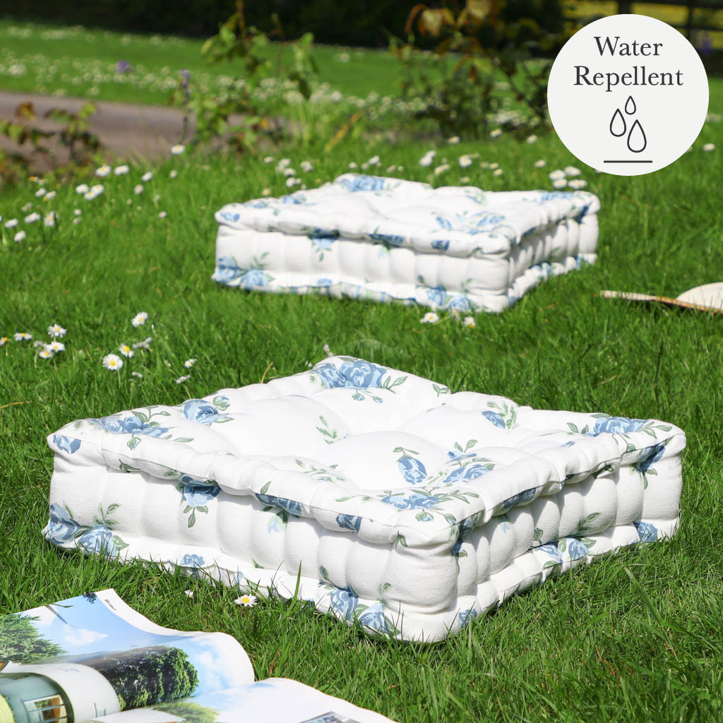 Waterproof garden chair pads

