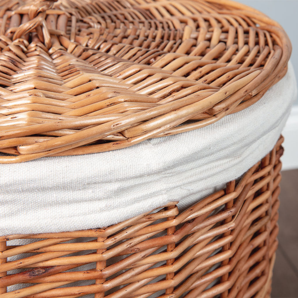 storage basket with lining