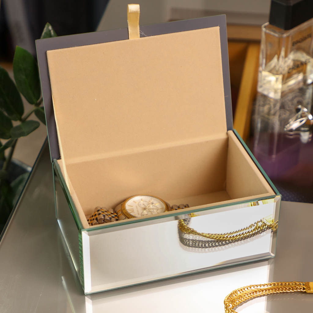 watch case for men