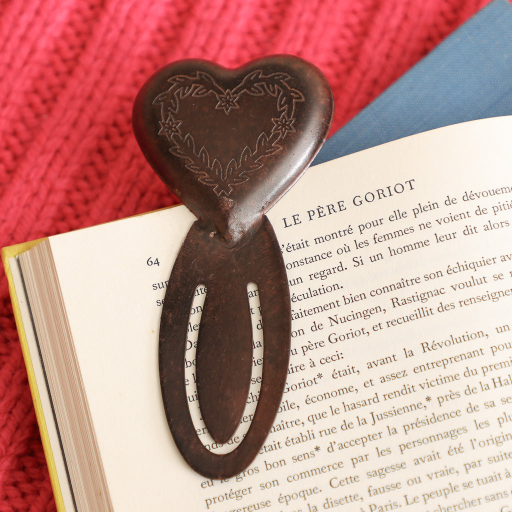 Iron Anniversary Heart Topped Bookmark Clip